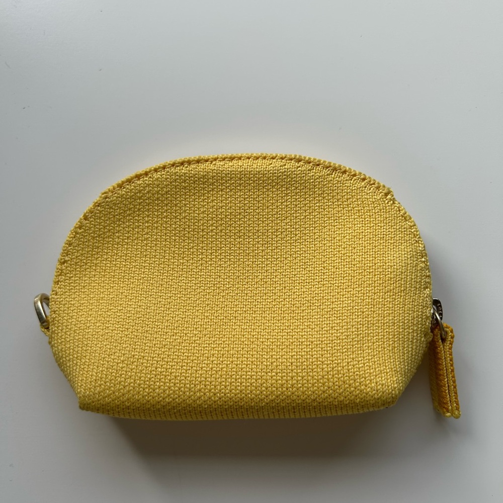 Rothys mini pouch sunny yellow